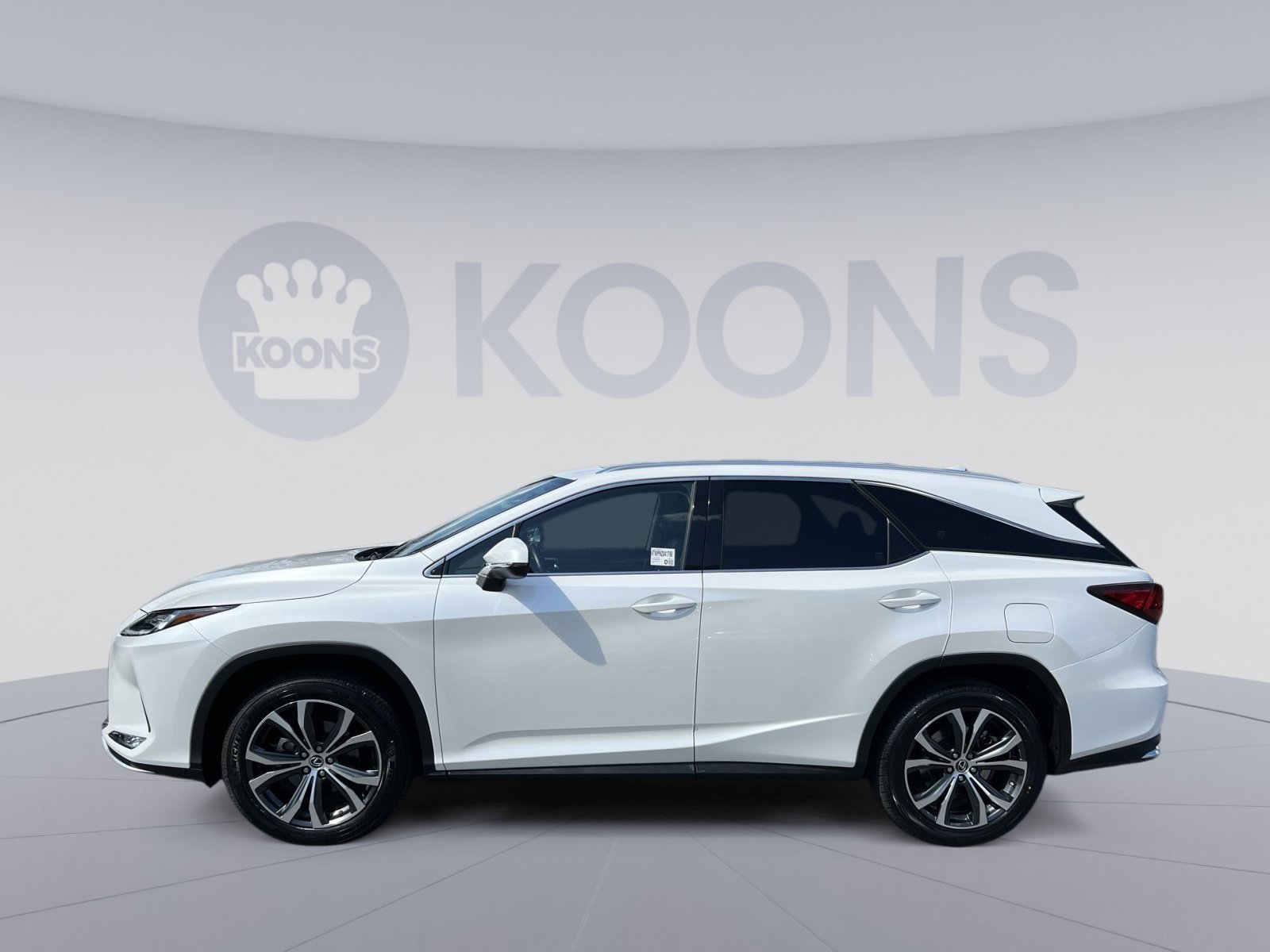 Used 2022 Lexus RX 350L Premium w/ Premium Package AWD/4WD image 2