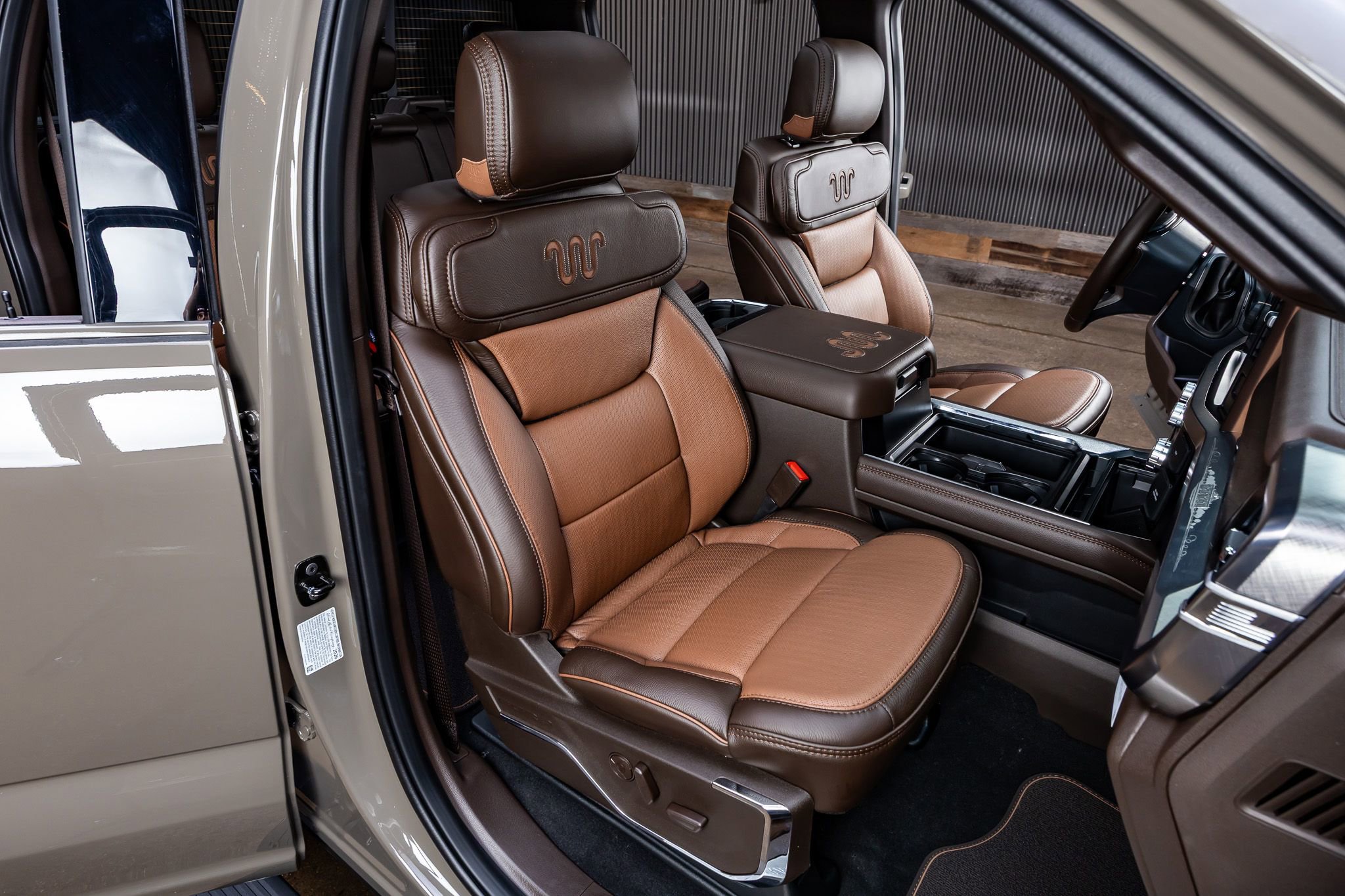 Used 2026 Ford F250 King Ranch w/ Chrome Package image 31