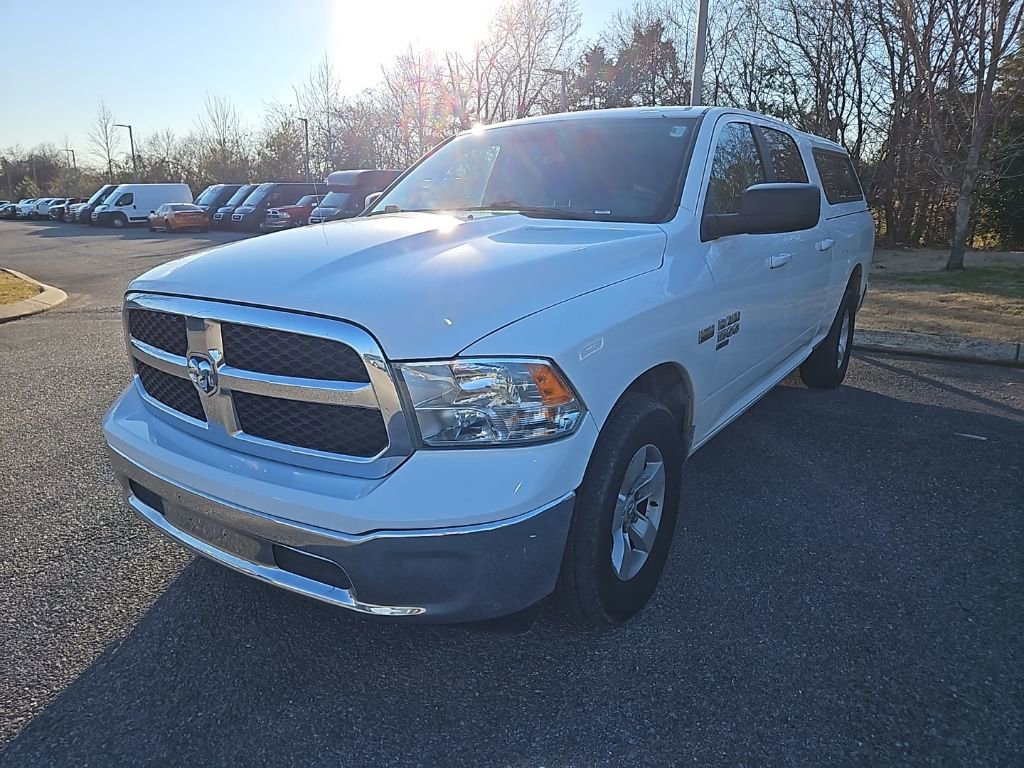 Used 2019 RAM 1500 Classic SLT image 3