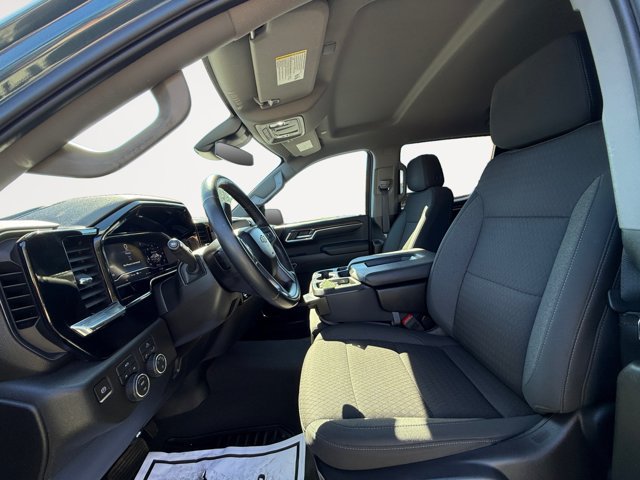 Certified 2024 Chevrolet Silverado 1500 LT AWD/4WD image 11