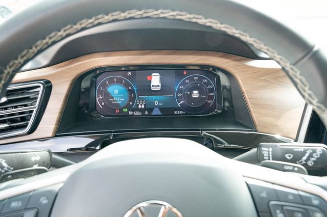 Certified 2025 Volkswagen Atlas SE FWD image 19