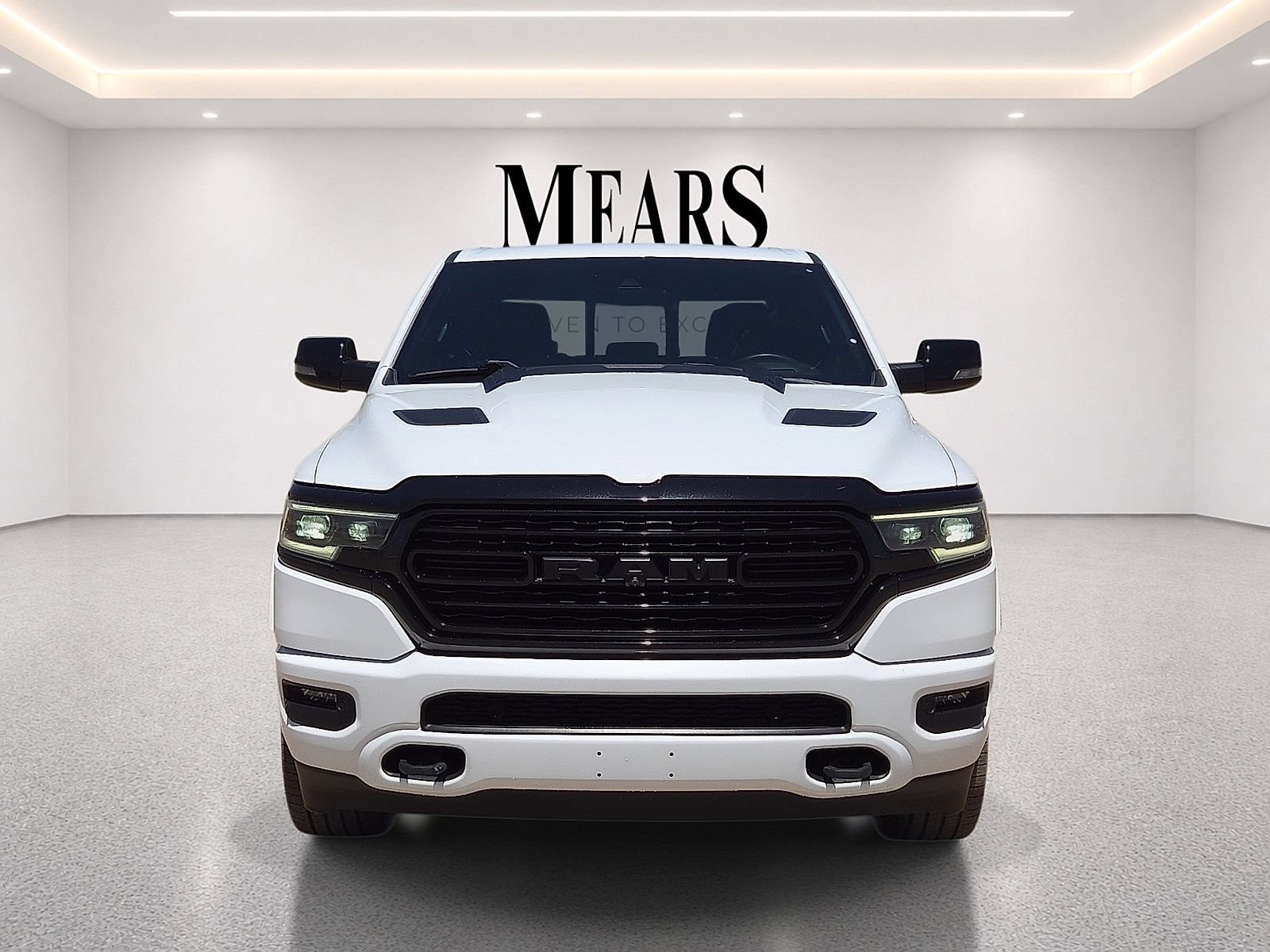 Used 2023 RAM 1500 Limited AWD/4WD image 8
