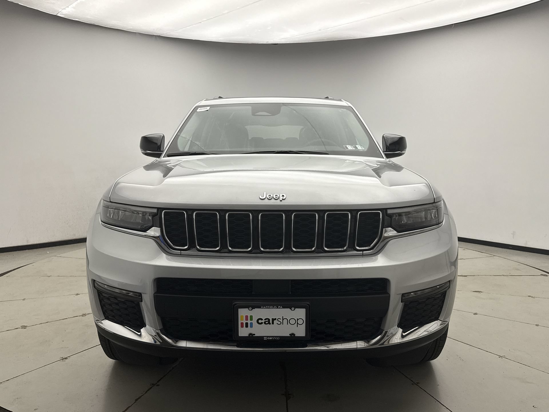 Used 2023 Jeep Grand Cherokee L Limited AWD/4WD image 8