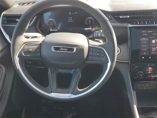 New 2025 Jeep Grand Cherokee L Laredo w/ Luxury Tech Group I image 15