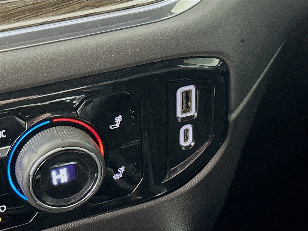 Used 2022 Chevrolet Silverado 1500 LT Trail Boss image 32