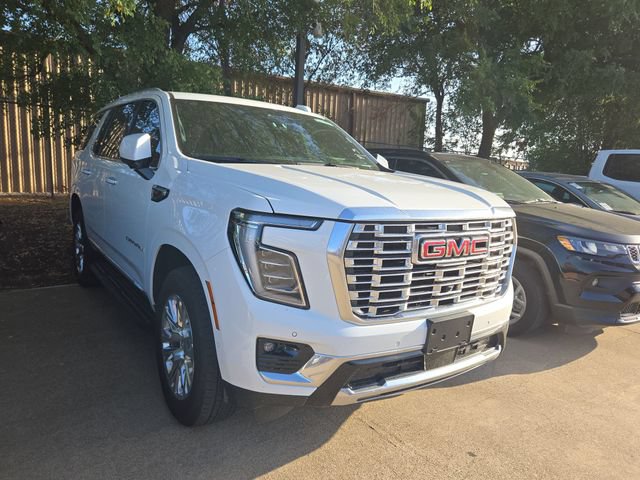 Used 2025 GMC Yukon Denali RWD image 3