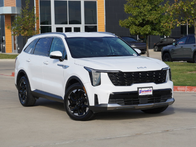 Used 2024 Kia Sorento S FWD image 6