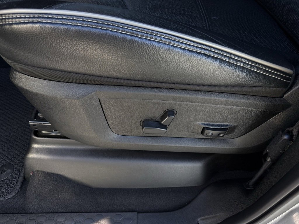 Used 2024 RAM 2500 Laramie w/ Night Edition image 11