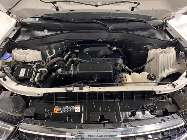 Used 2020 Ford Explorer XLT w/ Comfort Package image 18