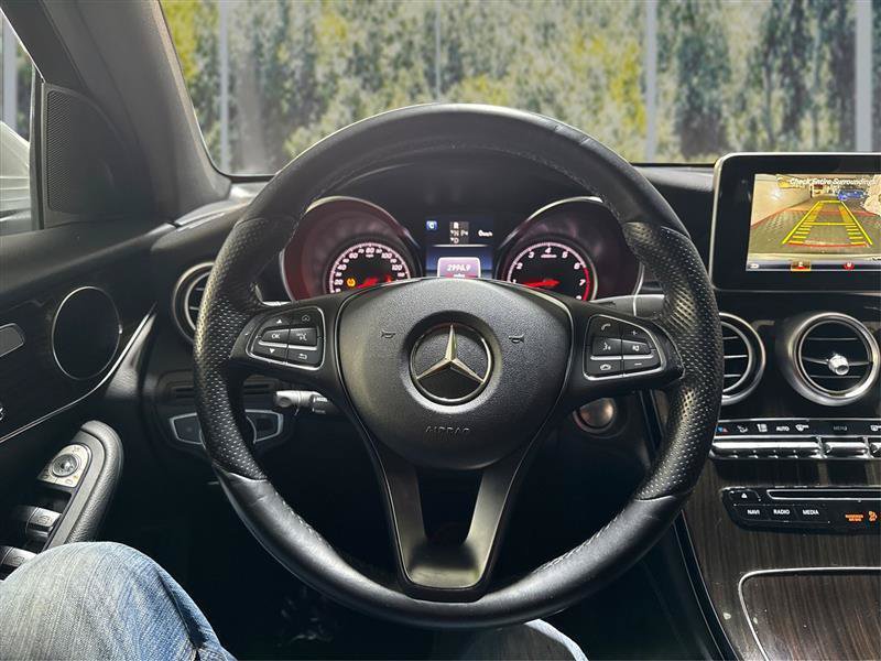 Used 2017 Mercedes-Benz GLC 300 4MATIC image 17