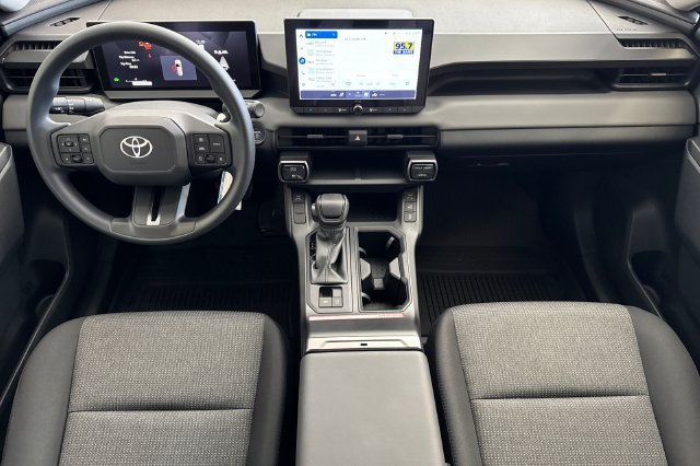 Used 2026 Toyota RAV4 LE AWD/4WD image 10