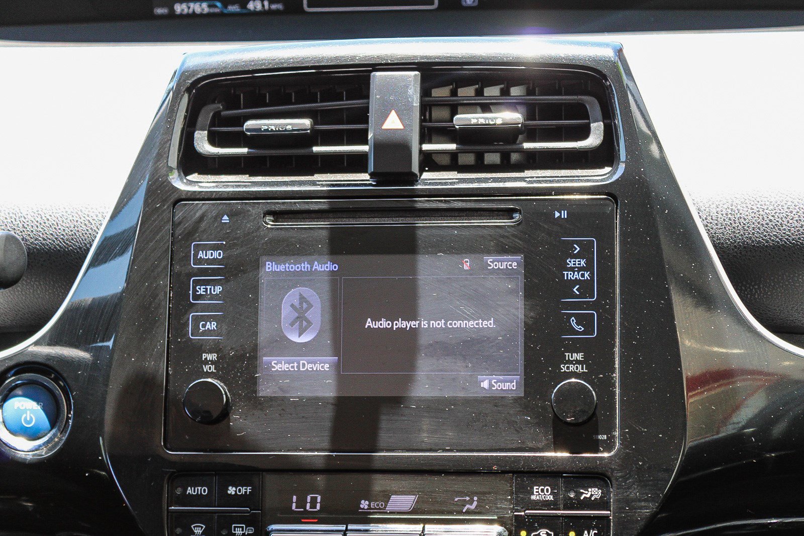 Certified 2016 Toyota Prius Two FWD image 16