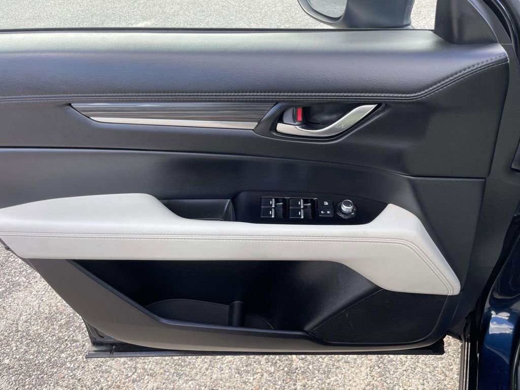 Used 2022 MAZDA CX-5 AWD 2.5 S w/ Premium Package image 17