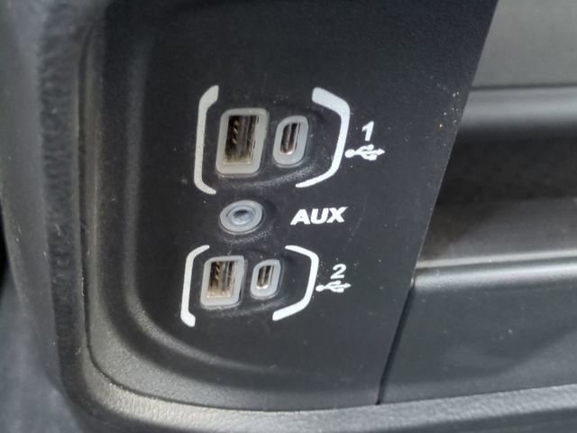 Used 2024 RAM 3500 Big Horn AWD/4WD image 24