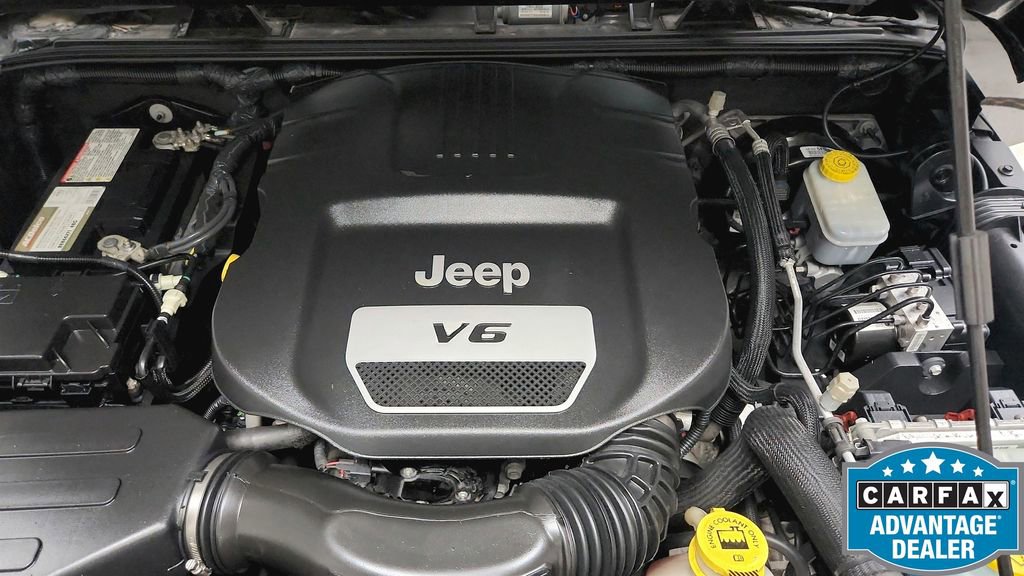 Used 2017 Jeep Wrangler Unlimited Sport w/ Connectivity Group image 33