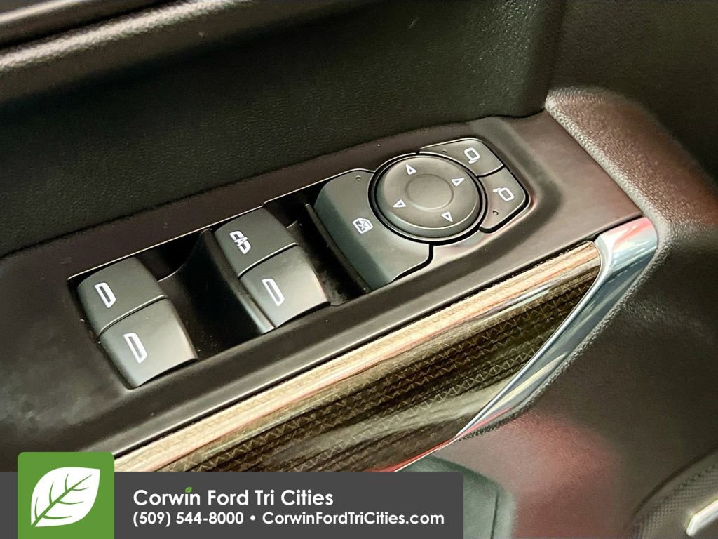 Used 2020 Chevrolet Silverado 1500 RST w/ All-Star Edition image 12