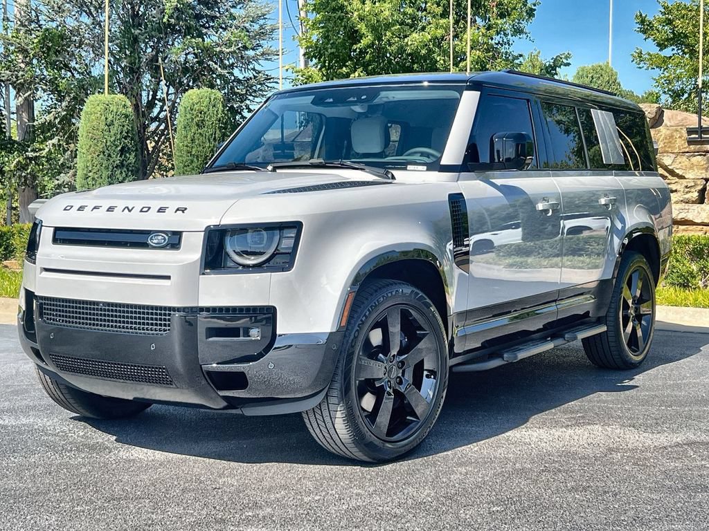 New 2026 Land Rover Defender 130 X-Dynamic SE