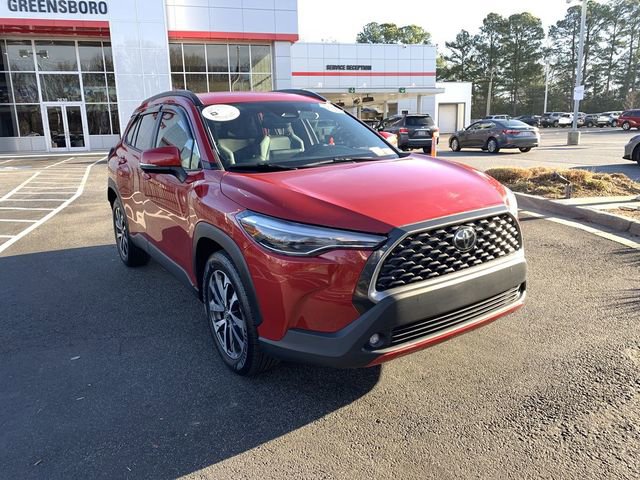 Certified 2023 Toyota Corolla Cross XLE image 2