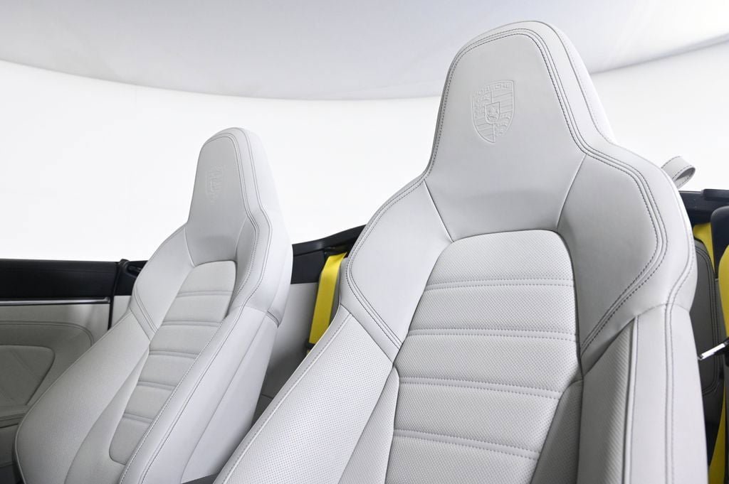 Certified 2024 Porsche 911 Turbo S AWD/4WD image 5