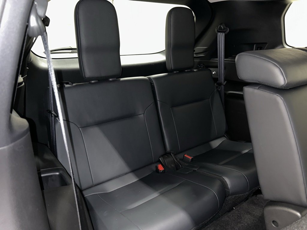 Used 2024 Mitsubishi Outlander SE image 10