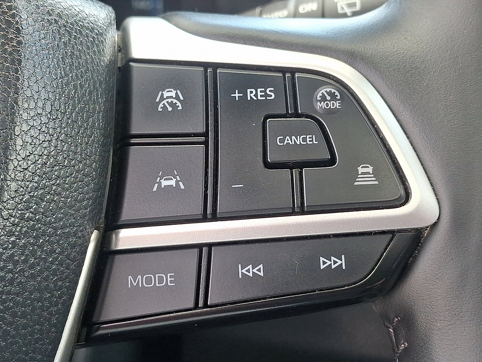 Used 2024 Toyota Grand Highlander AWD image 20