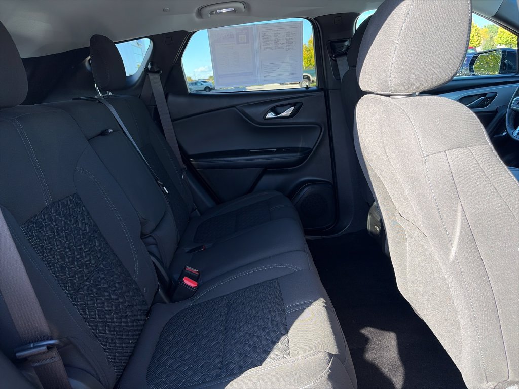 Used 2020 Chevrolet Blazer LT FWD image 33