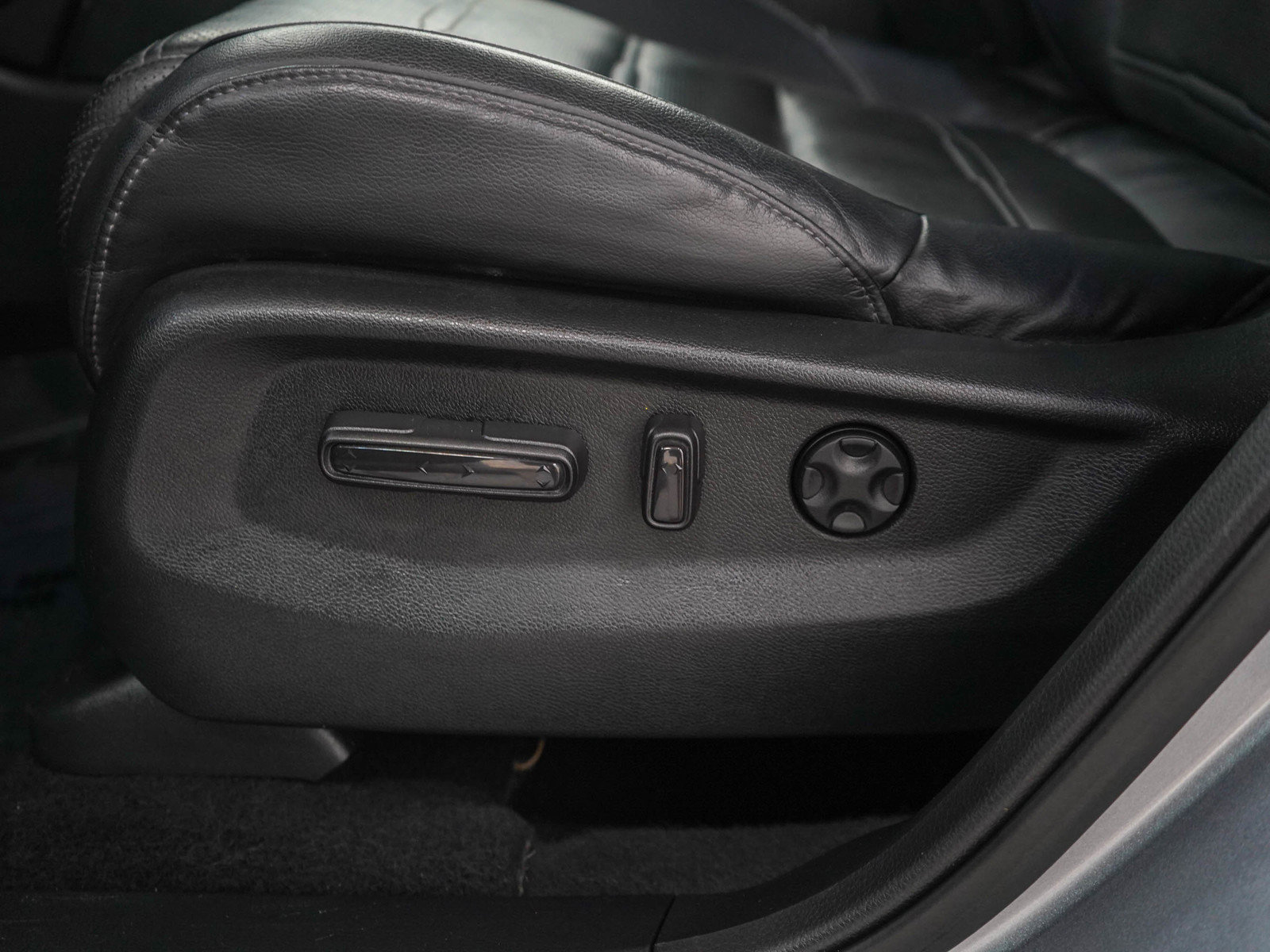 Used 2017 Honda CR-V Touring image 27
