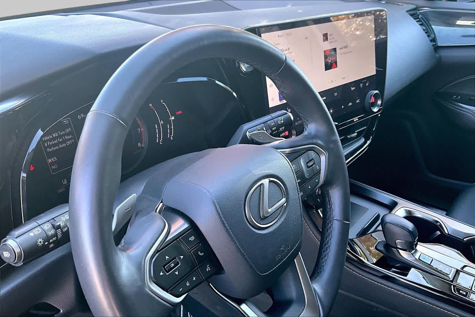 Used 2023 Lexus NX 350 AWD image 18