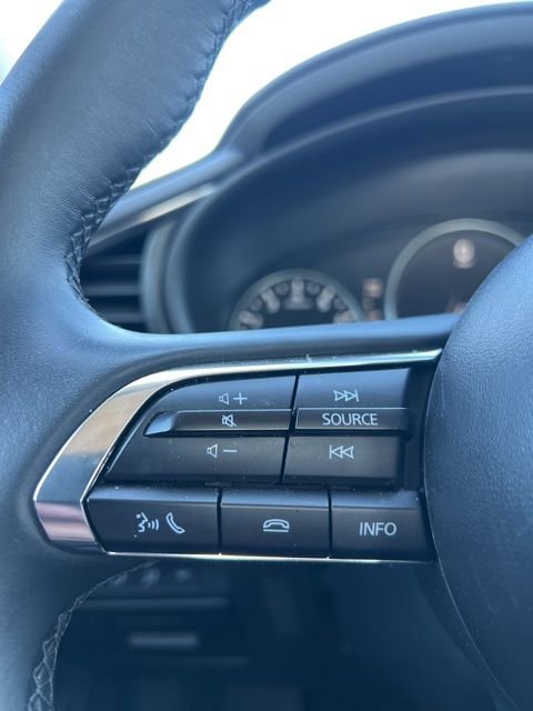 Used 2025 MAZDA MAZDA3 s image 12