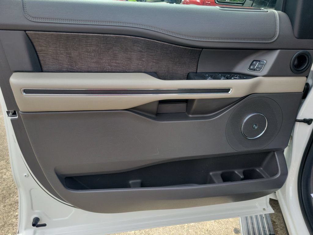 Used 2020 Ford Expedition Max Limited w/ Equipment Group 302A RWD image 13