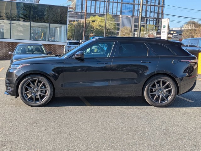 Used 2023 Land Rover Range Rover Velar R-Dynamic S image 8