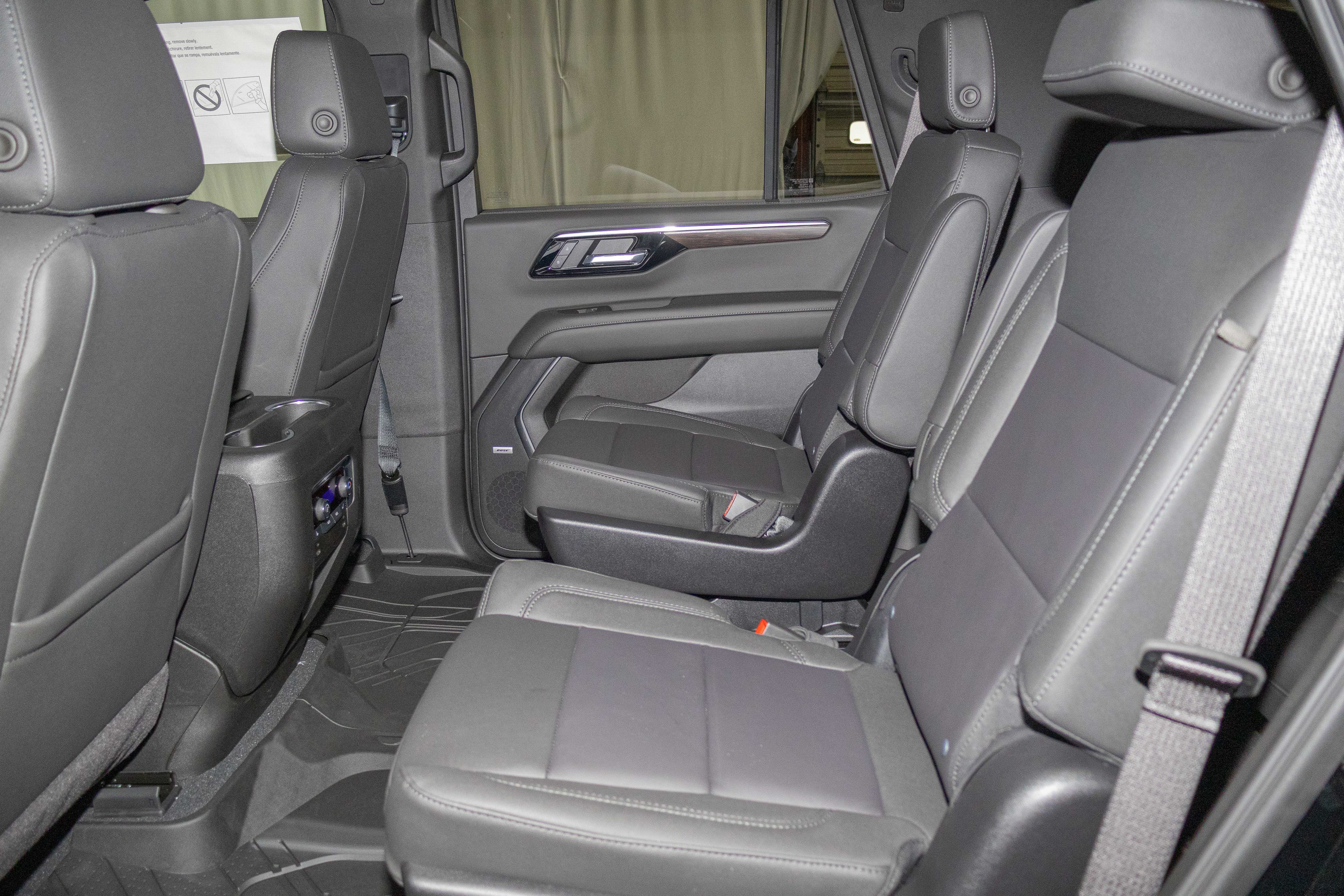 New 2026 Chevrolet Tahoe Z71 w/ Z71 Off-Road Package AWD/4WD image 9