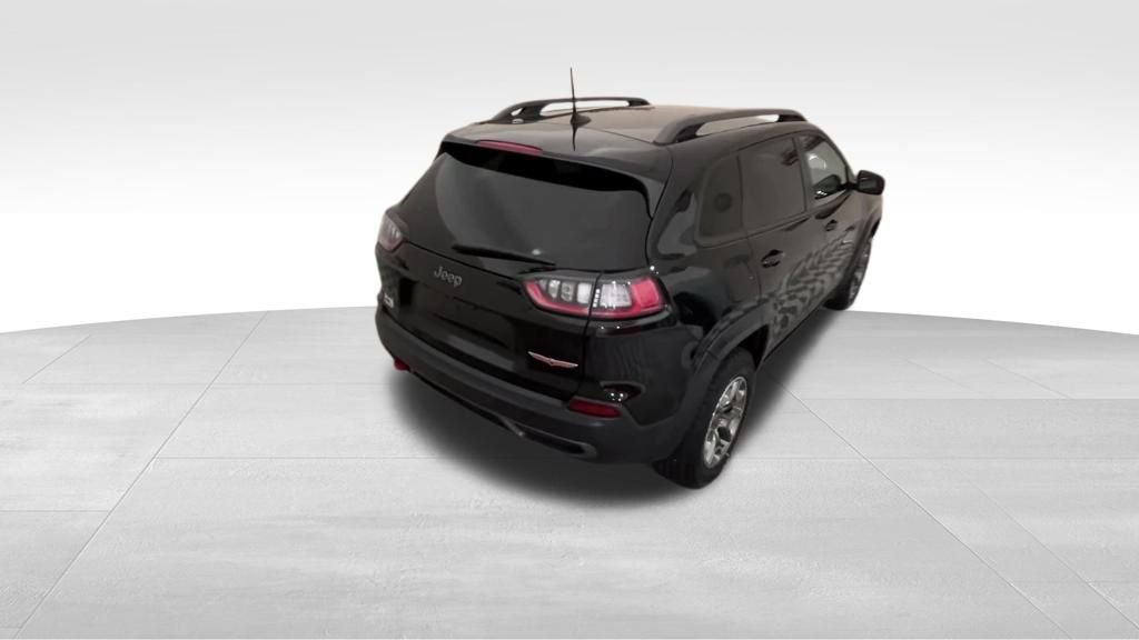 Used 2020 Jeep Cherokee Trailhawk image 13