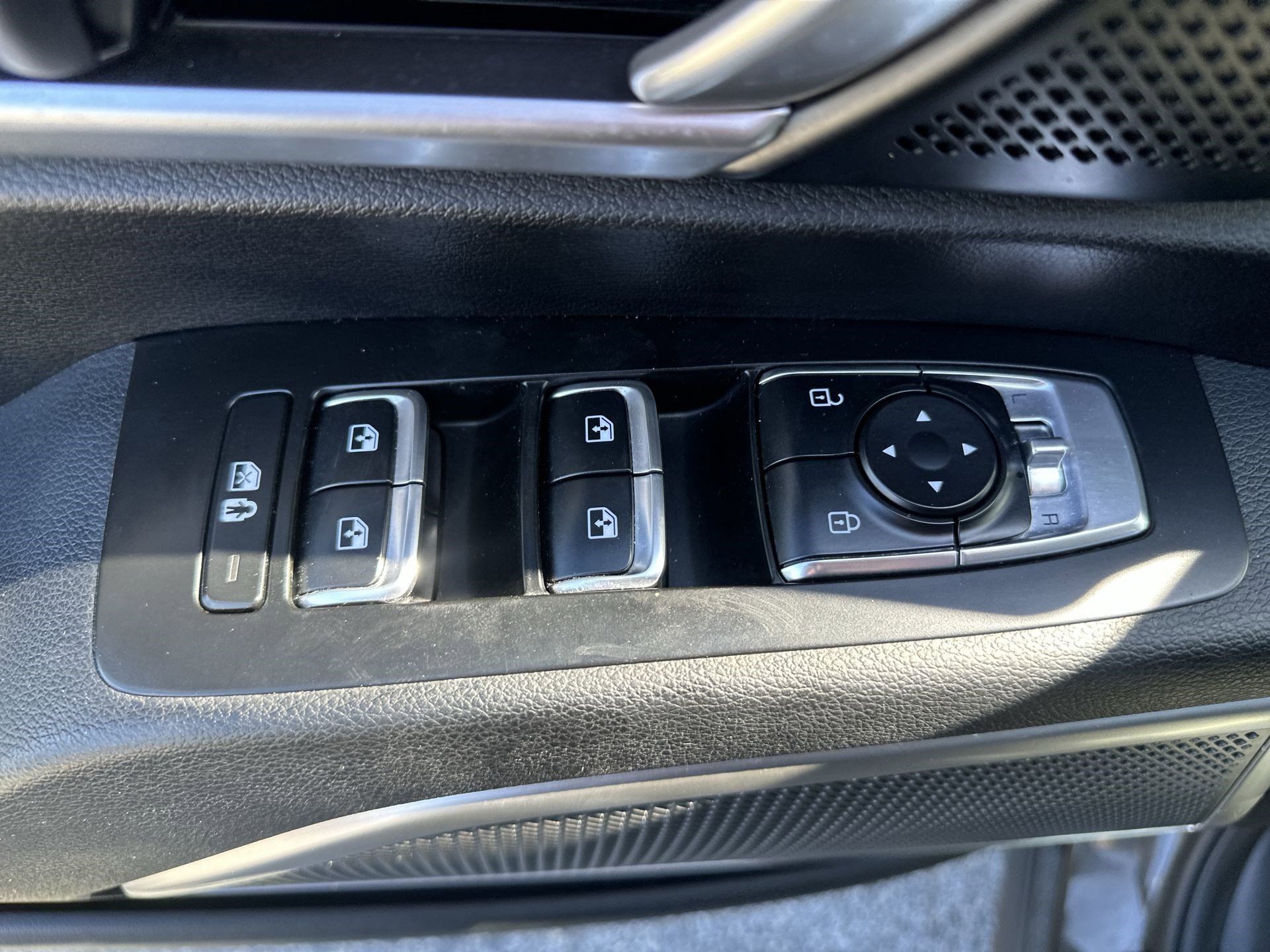 Certified 2023 Kia Telluride S AWD/4WD image 13