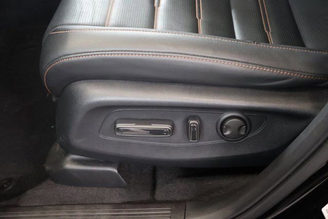 Used 2025 Honda CR-V Sport-L image 13