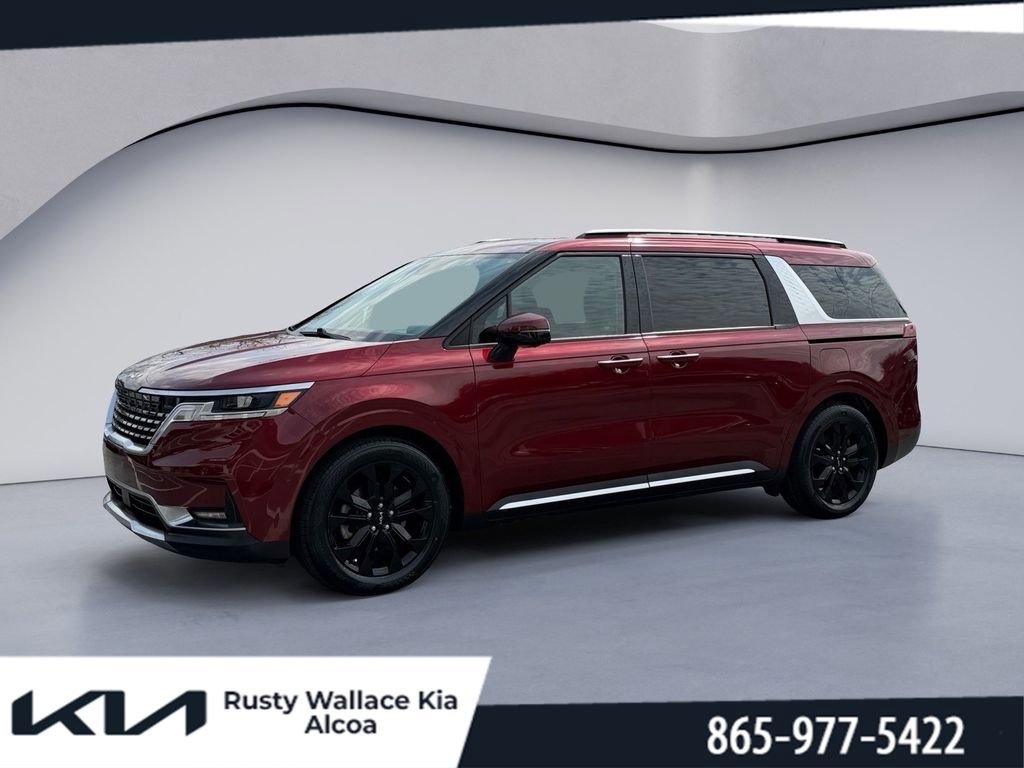 Used 2022 Kia Carnival SX image 1