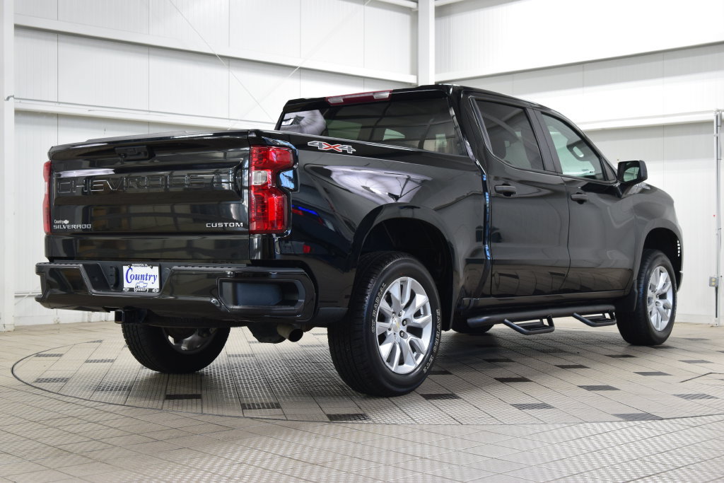 Used 2022 Chevrolet Silverado 1500 Custom AWD/4WD image 8
