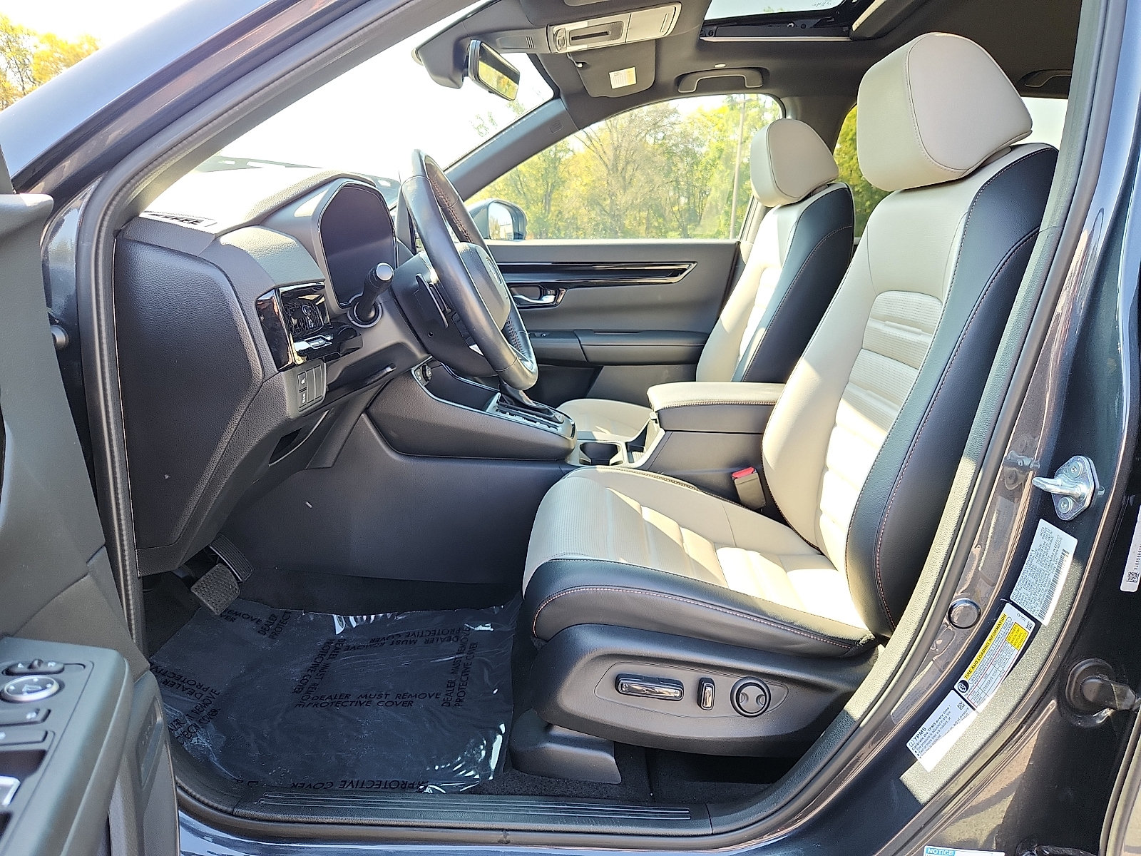 Used 2024 Honda CR-V Sport Touring image 13