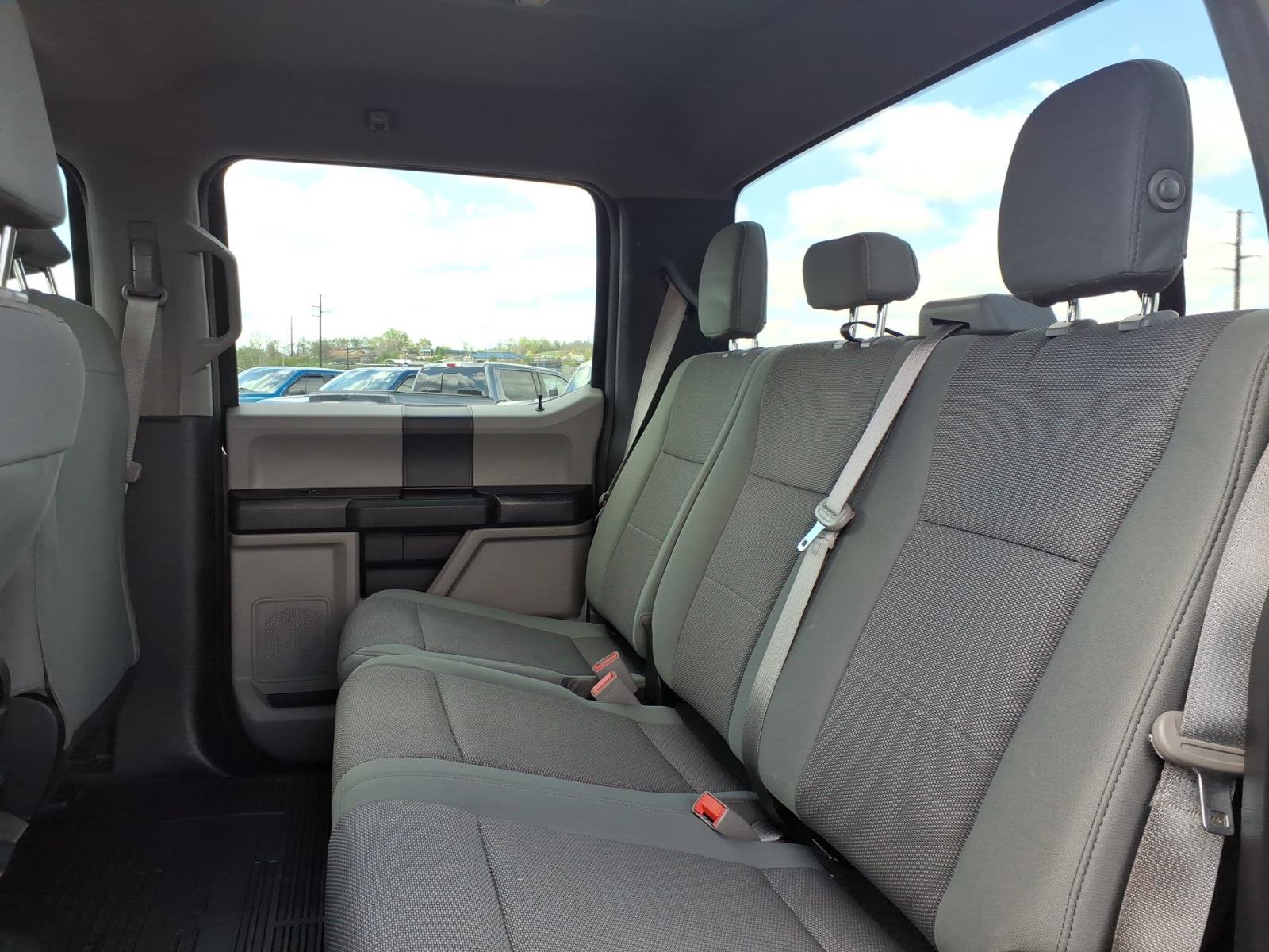 Used 2018 Ford F250 XL w/ STX Appearance Package image 9