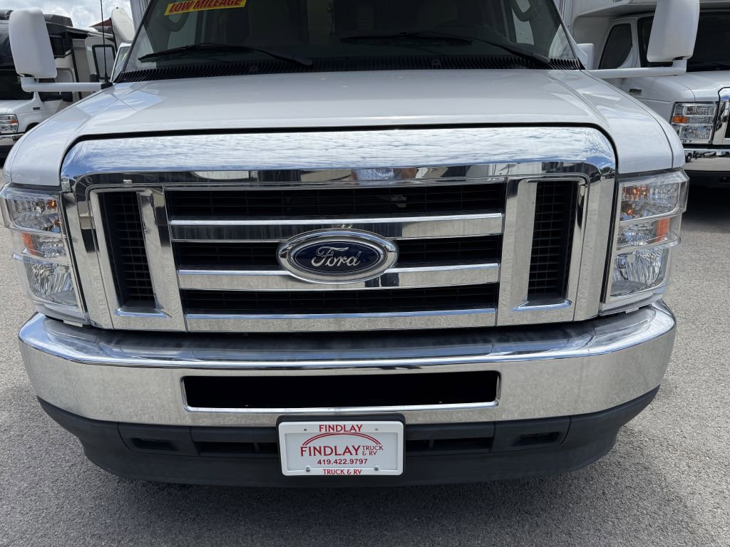 Used 2023 Ford E-350 and Econoline 350 Super Duty w/ Motorhome Prep Package RWD image 31