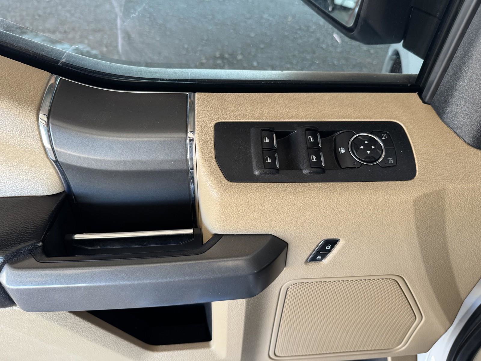 Used 2016 Ford F150 XLT w/ Equipment Group 302A Luxury image 23