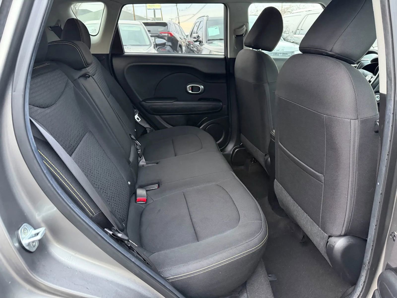 Used 2014 Kia Soul + FWD image 21