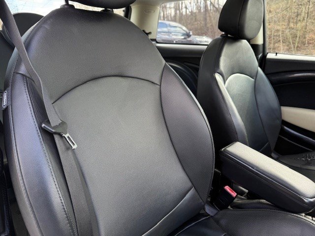 Used 2011 MINI Cooper S image 12
