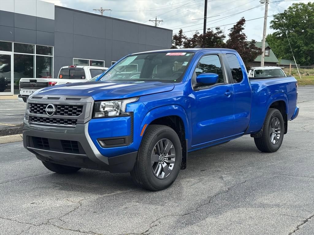 Certified 2025 Nissan Frontier SV RWD image 7