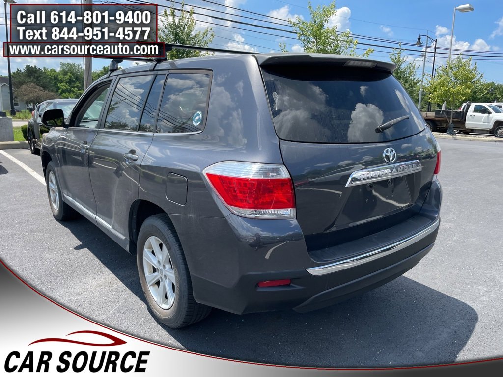 Used 2012 Toyota Highlander FWD image 6