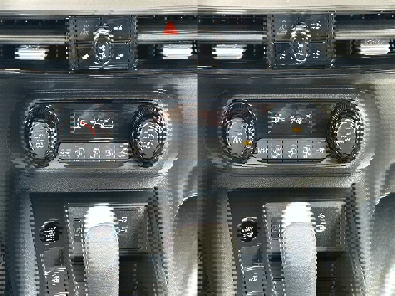 New 2026 Nissan Kicks SV image 21