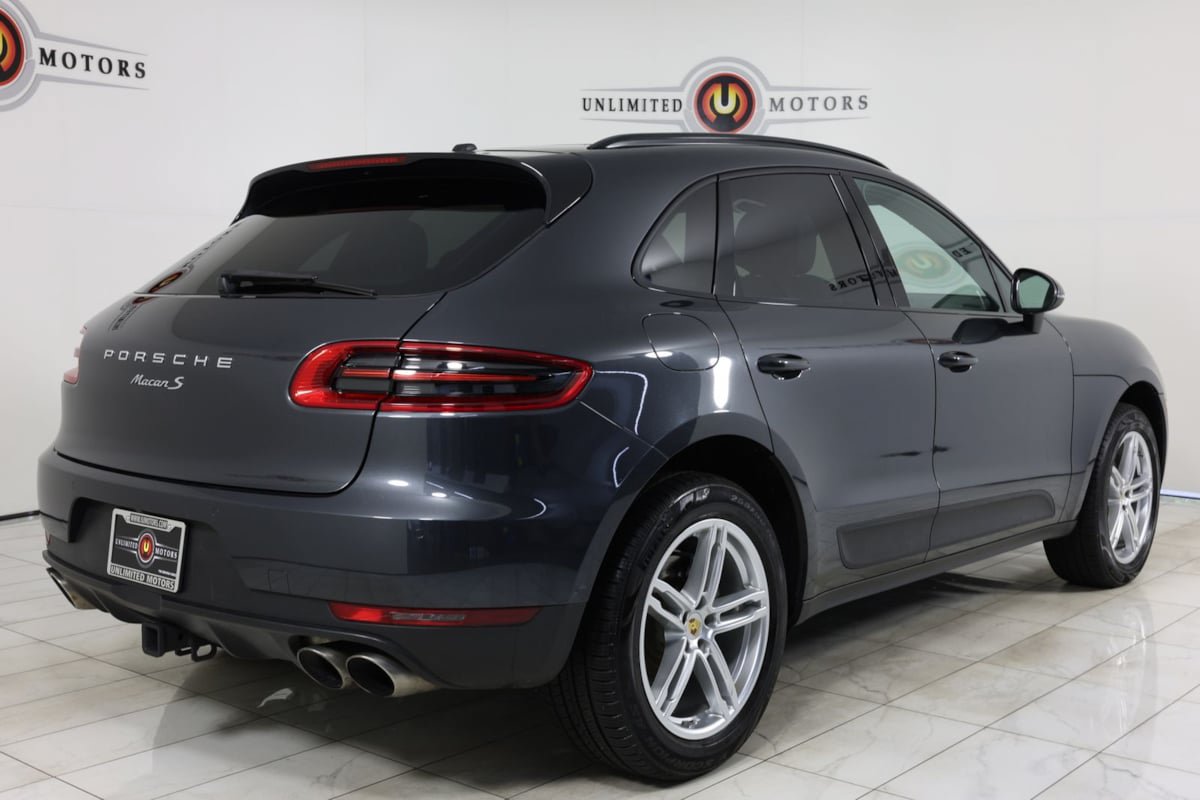Used 2017 Porsche Macan S AWD/4WD image 3