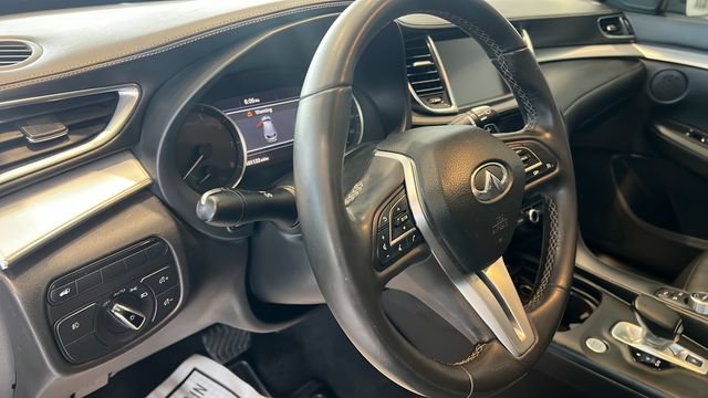 Used 2019 INFINITI QX50 Luxe w/ Cargo Package AWD/4WD image 10