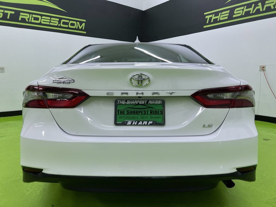 Used 2022 Toyota Camry LE FWD image 8
