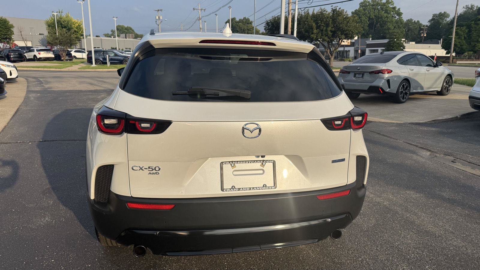 Used 2025 MAZDA CX-50 AWD 2.5 Hybrid w/ Premium Pkg image 4
